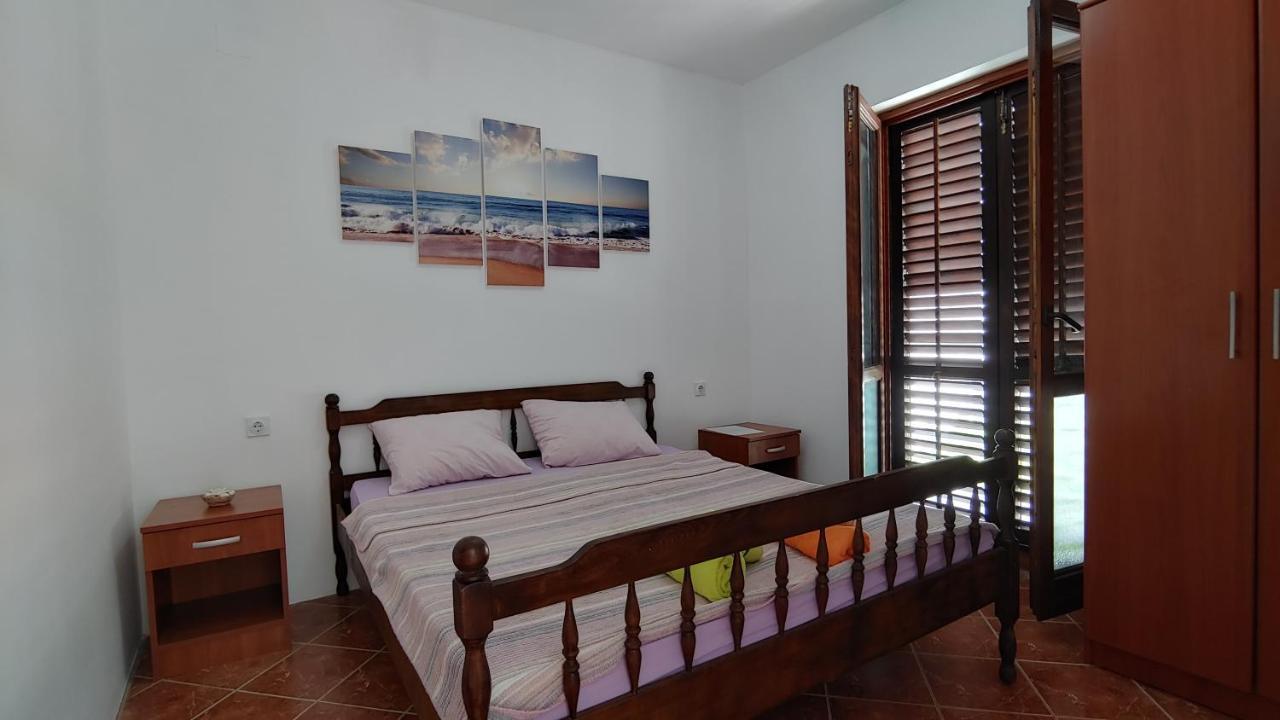Matovic Apartments Dobra Voda Buitenkant foto
