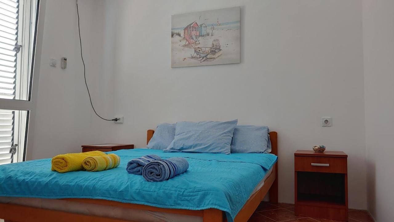 Matovic Apartments Dobra Voda Buitenkant foto